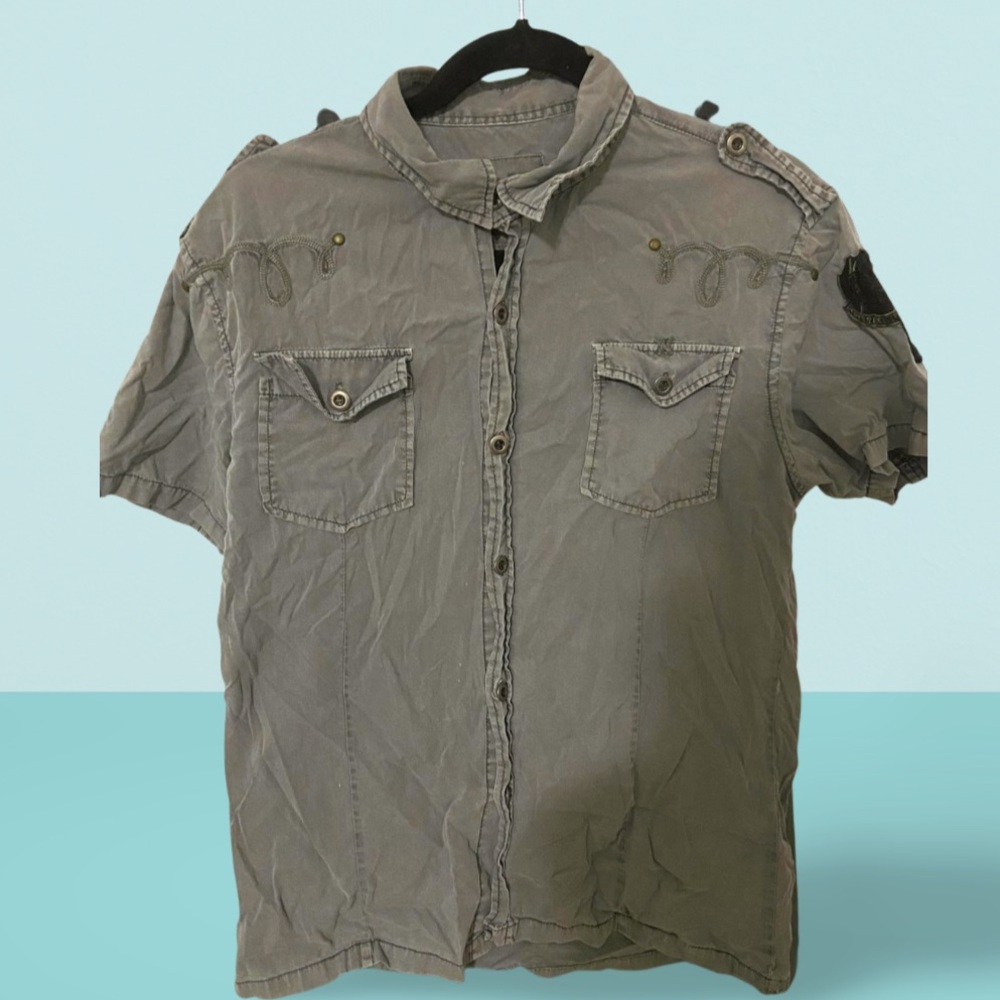 Vintage Button Down Grey Shirt with Patches